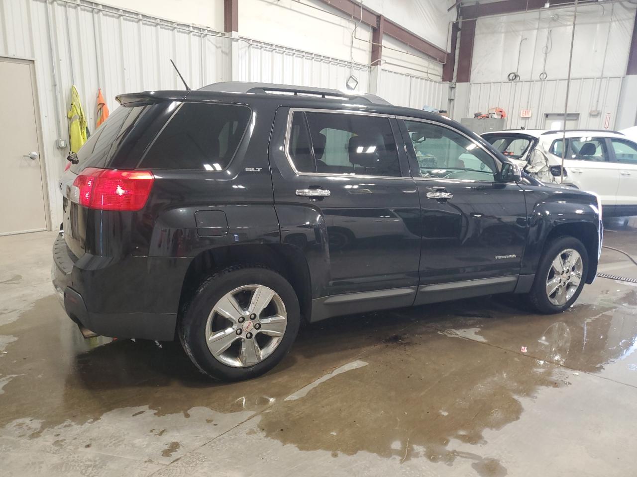 2014 GMC Terrain - Image 3