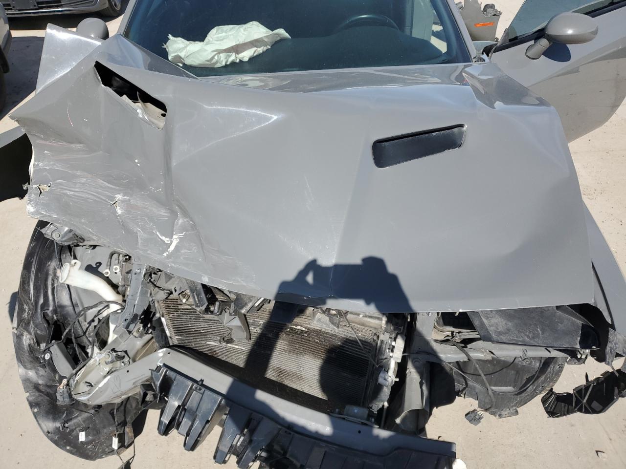 2019 Dodge Challenger - Image 11