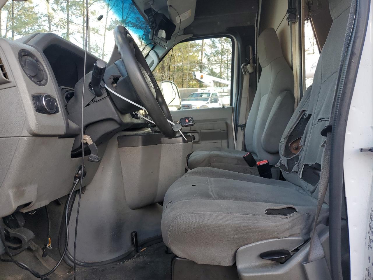 2021 Ford Econoline E450 Super Duty Cutaway Van VIN: 1FDXE4FN6MDC21381 Lot: 46900265