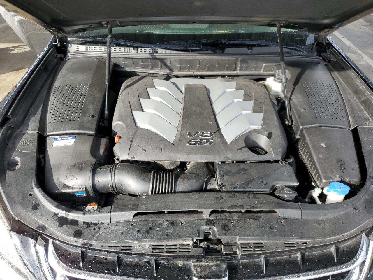 2012 Hyundai Equus - Image 11