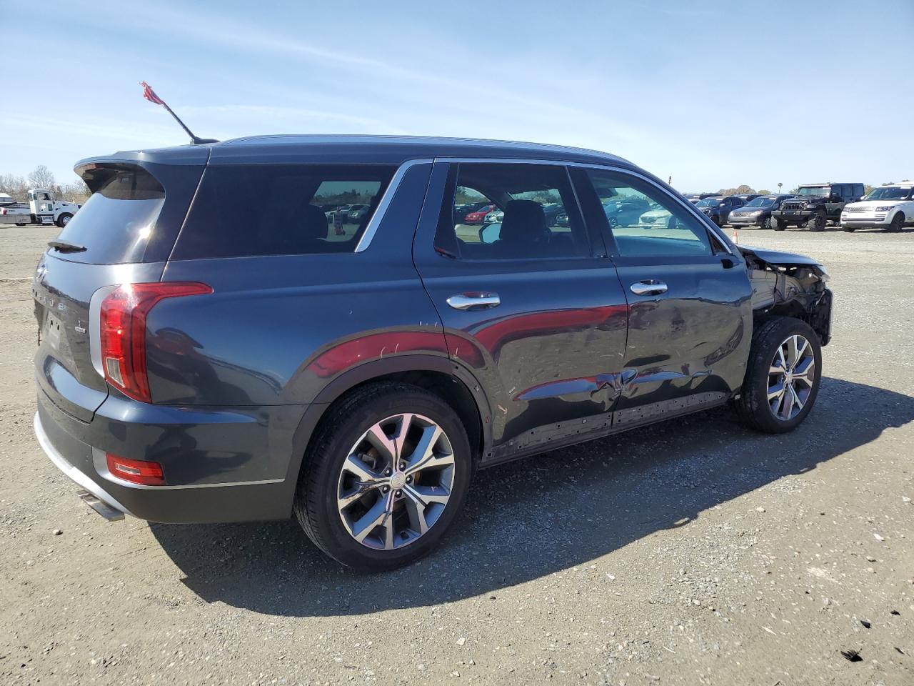 2020 Hyundai Palisade - Image 3
