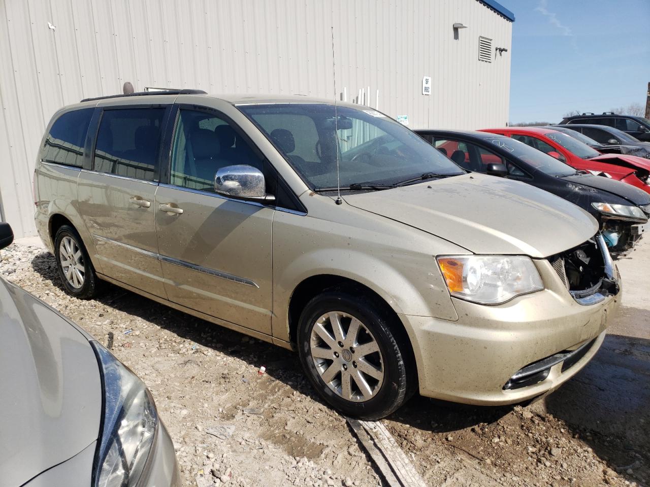 2011 Chrysler Town & Country - Image 4