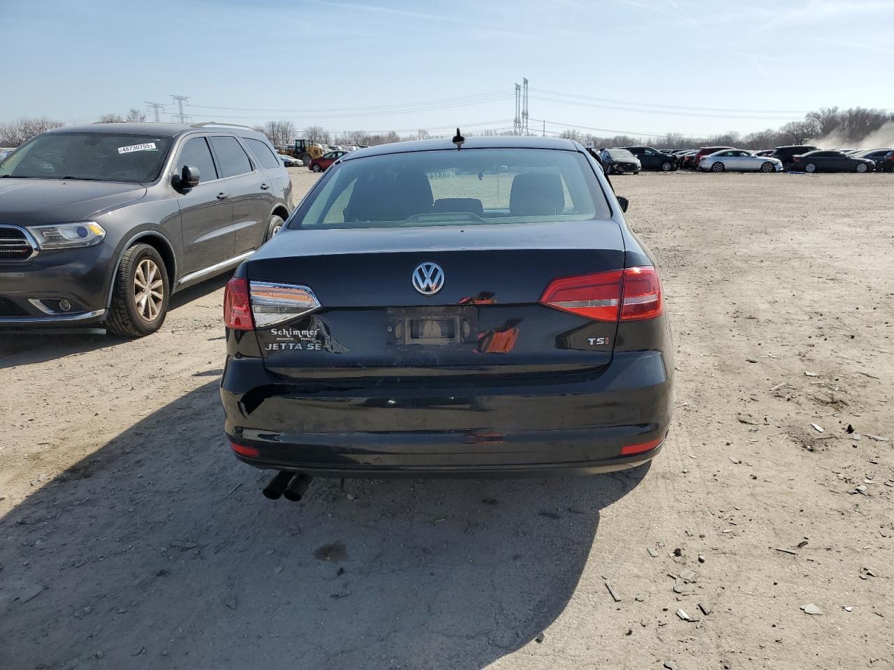 2015 Volkswagen Jetta - Image 6