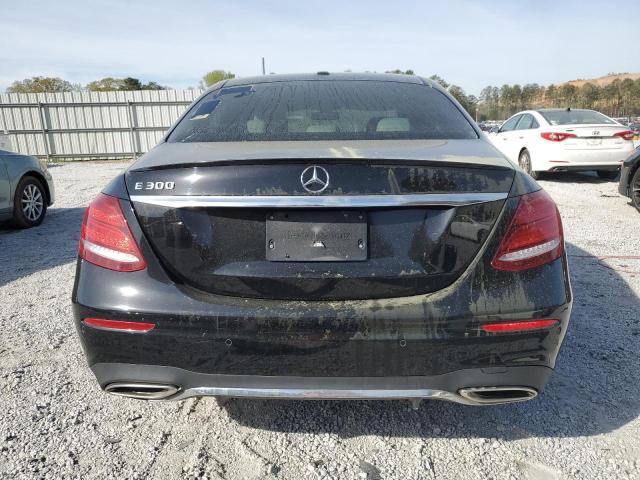  MERCEDES-BENZ E-CLASS 2018 Czarny