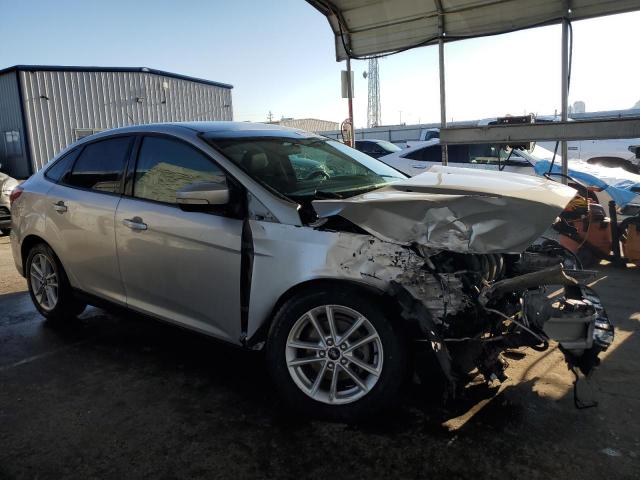 Седани FORD FOCUS 2016 Сріблястий