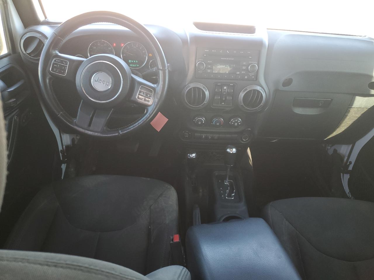 2017 Jeep Wrangler - Image 8