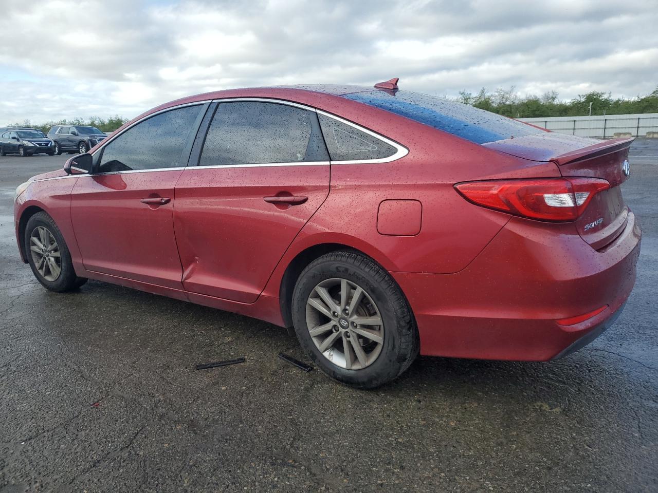 2015 Hyundai Sonata - Image 2