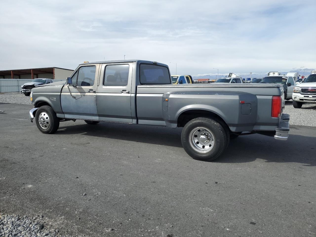 1993 Ford F350 - Image 2