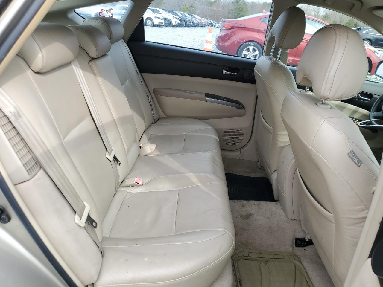 2005 Toyota Prius - Image 10