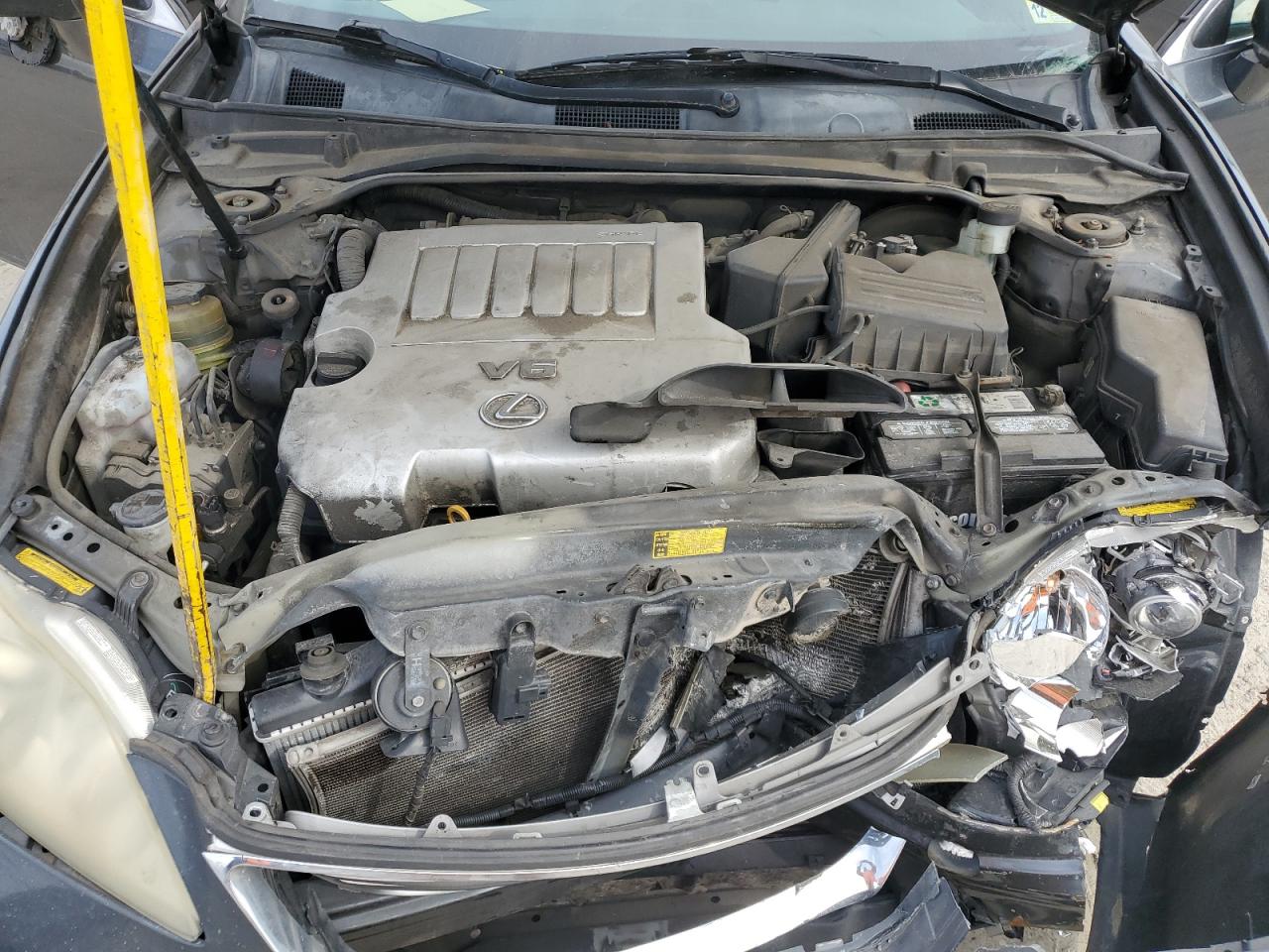 2009 Lexus ES - Image 13