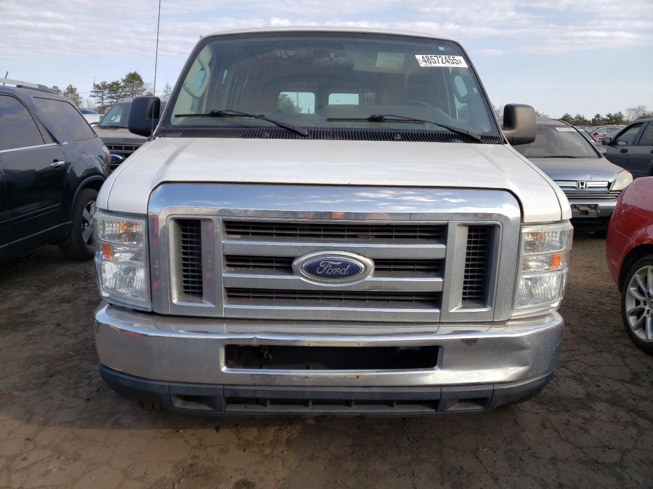 2011 Ford Econoline - Image 5
