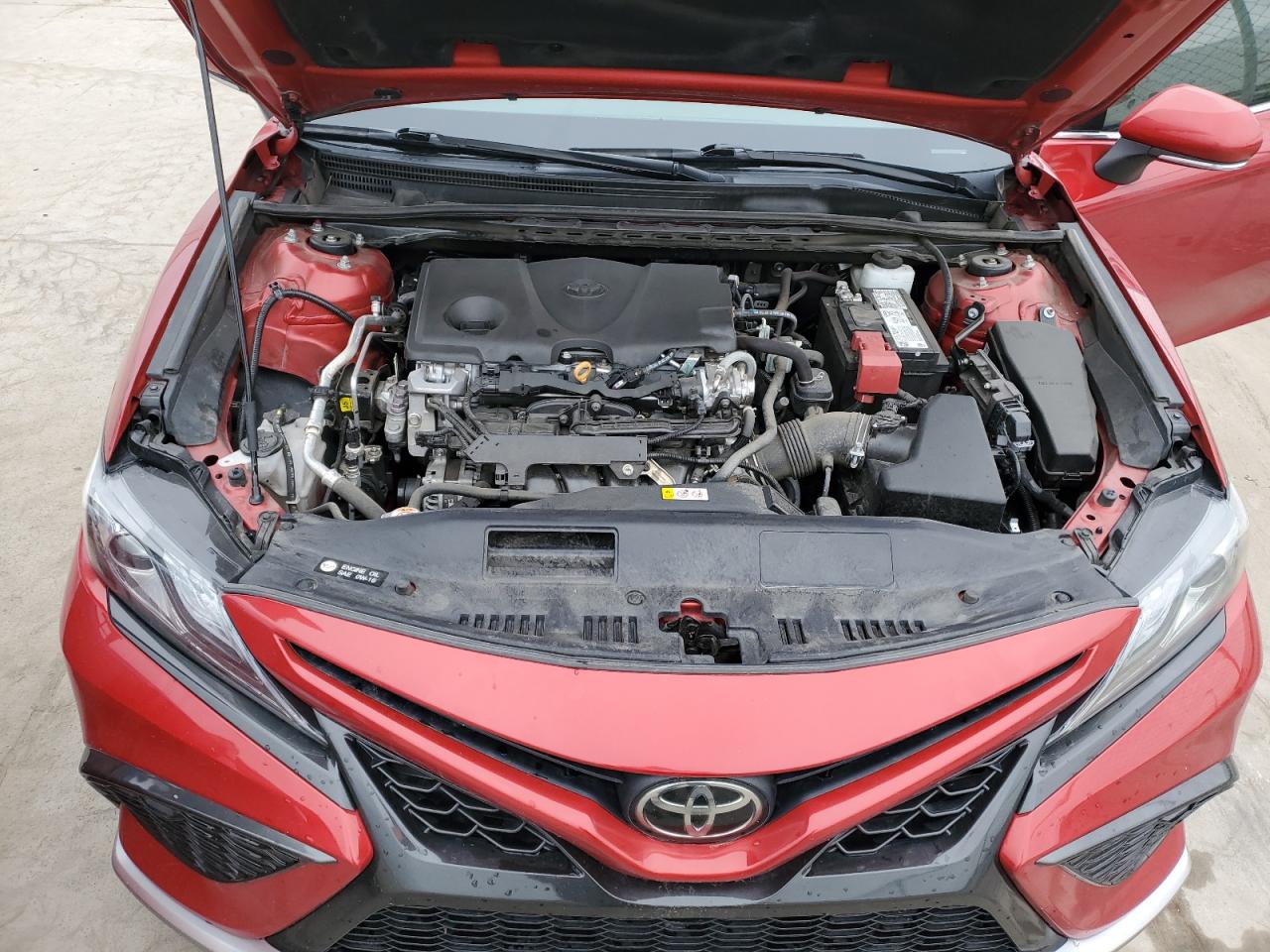 2022 Toyota Camry - Image 11