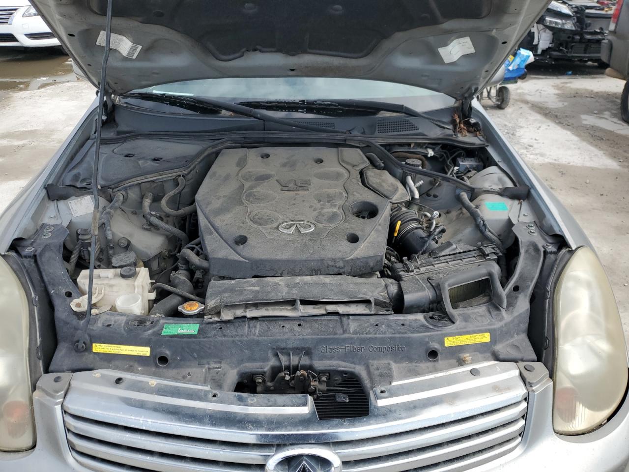 2004 Infiniti G - Image 11