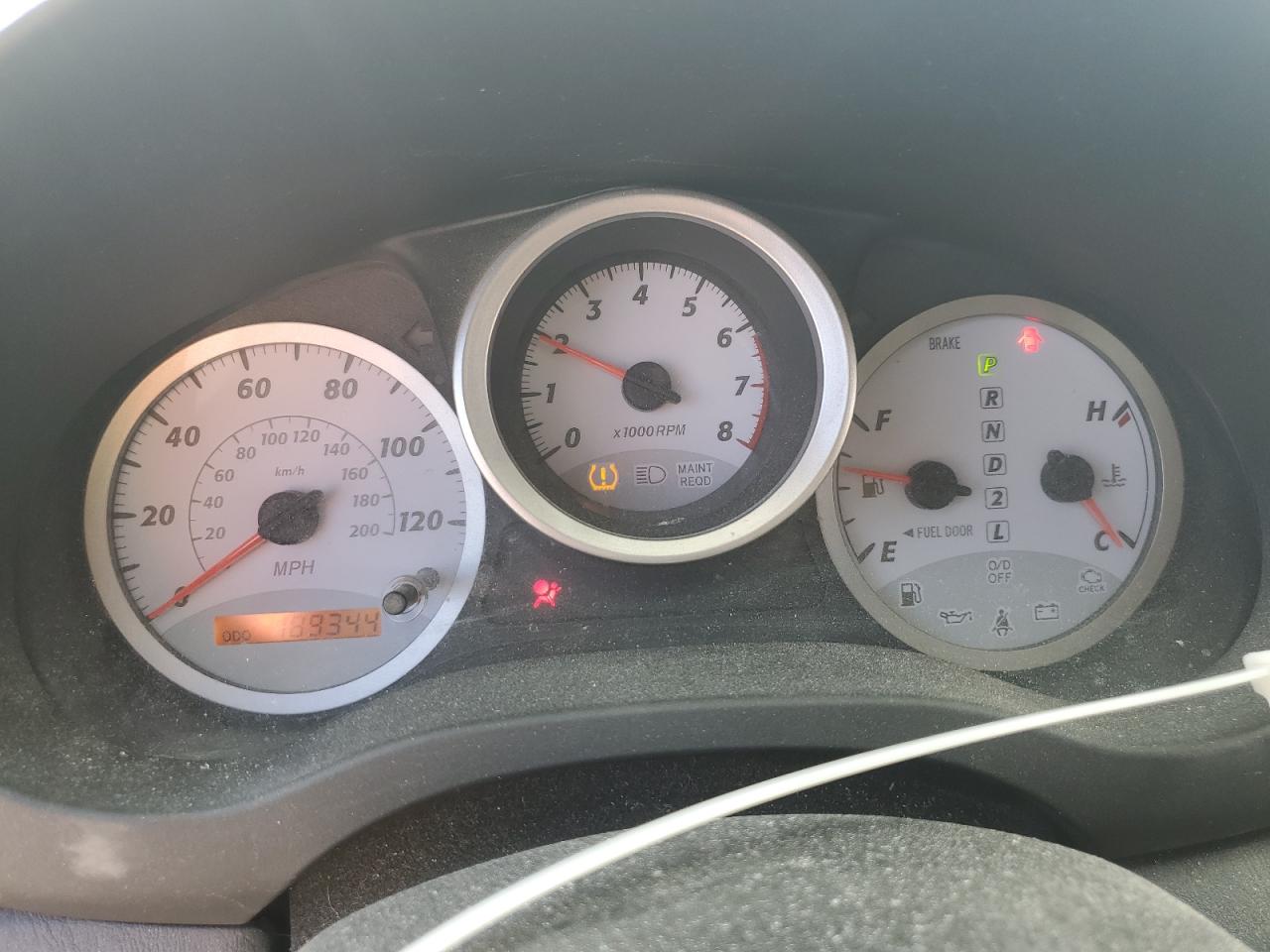 2004 Toyota RAV 4 - Image 9