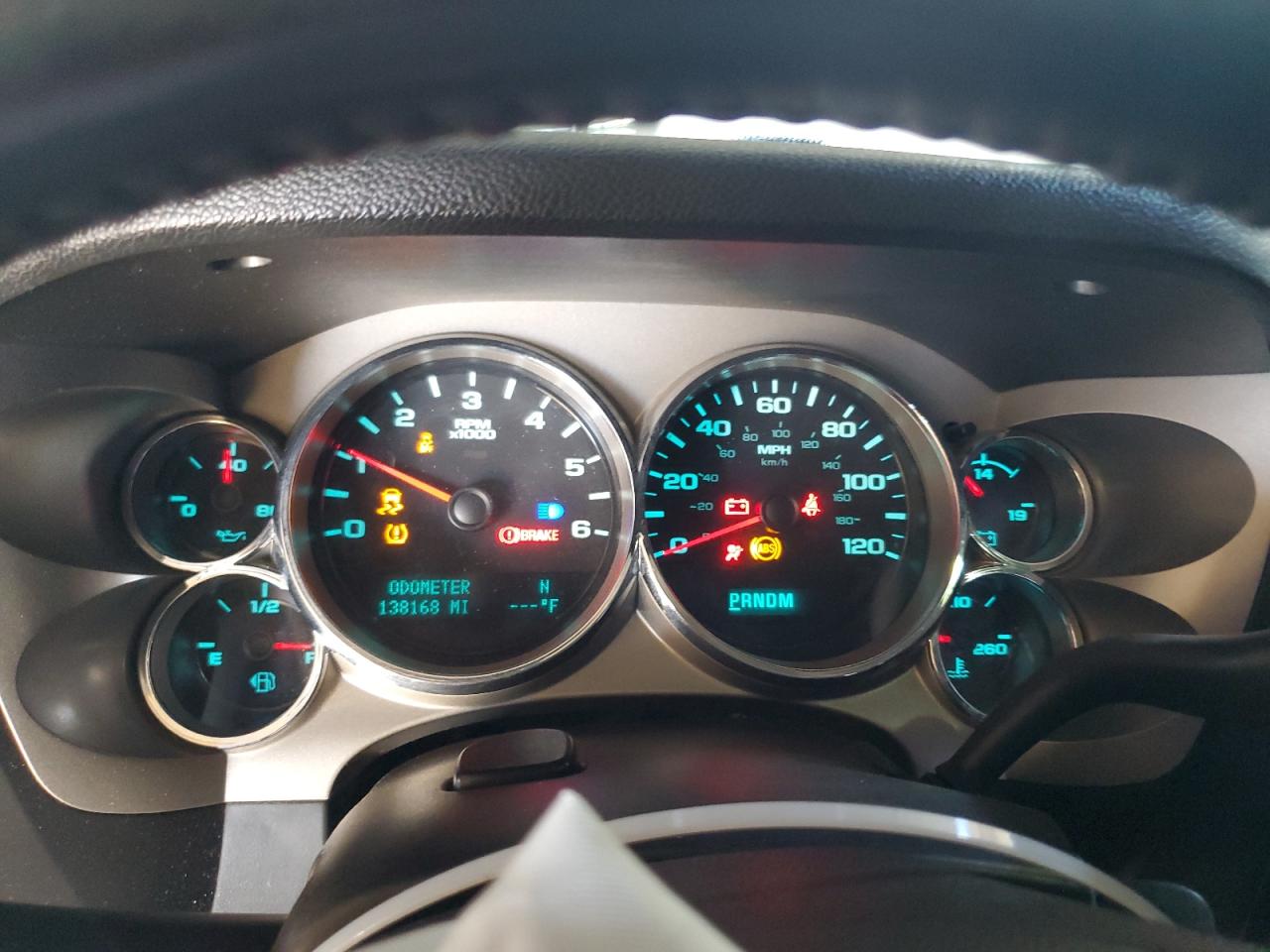 2013 Chevrolet Silverado - Image 9