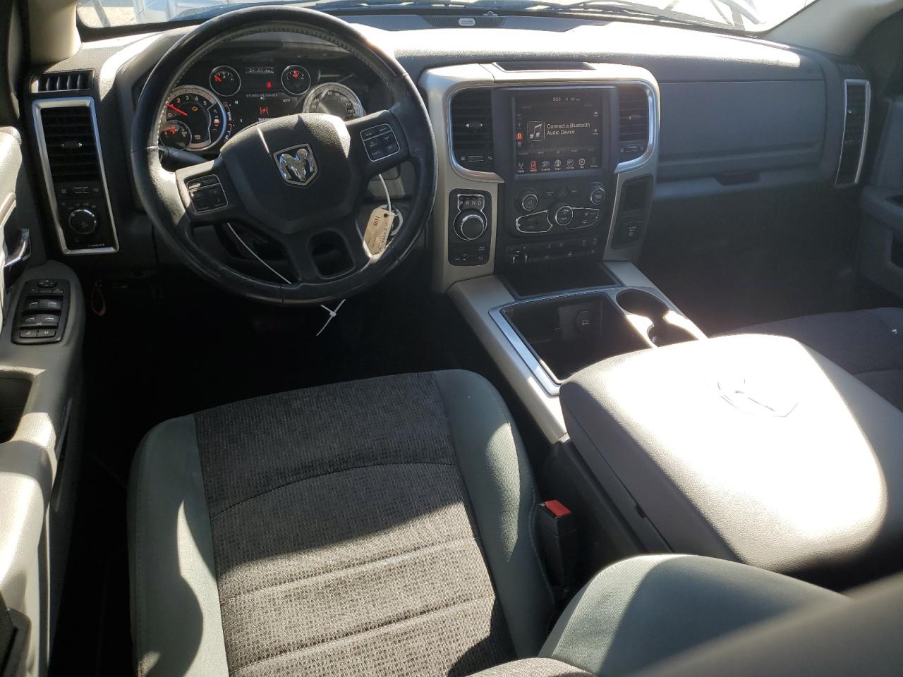 2015 RAM 1500 - Image 8