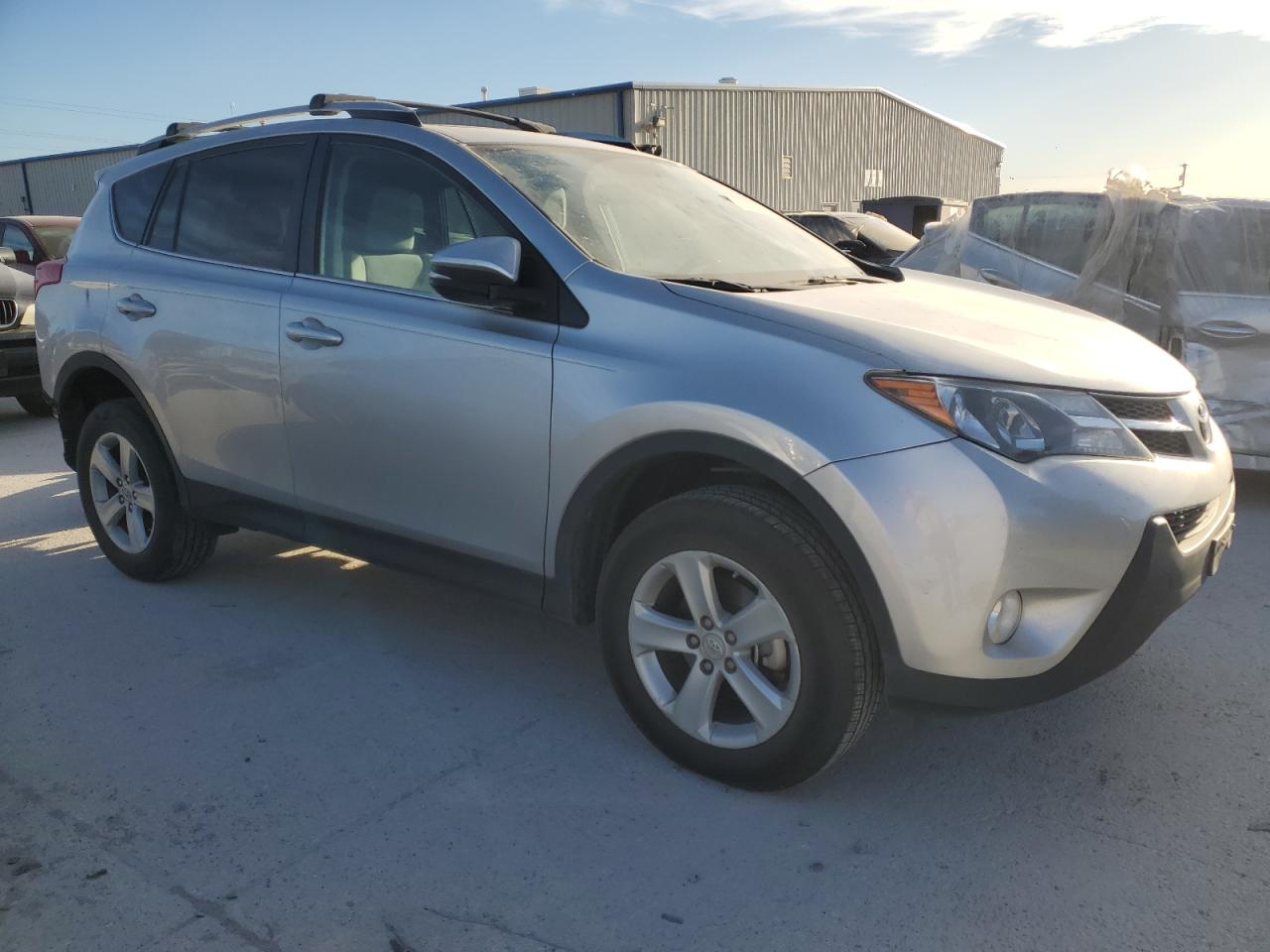 2013 Toyota RAV 4 - Image 4