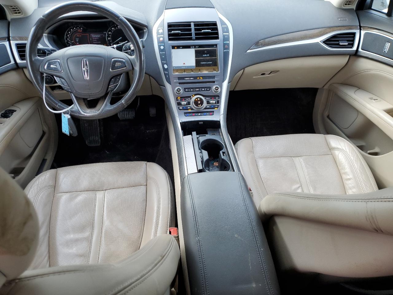2017 Lincoln MKZ - Image 8