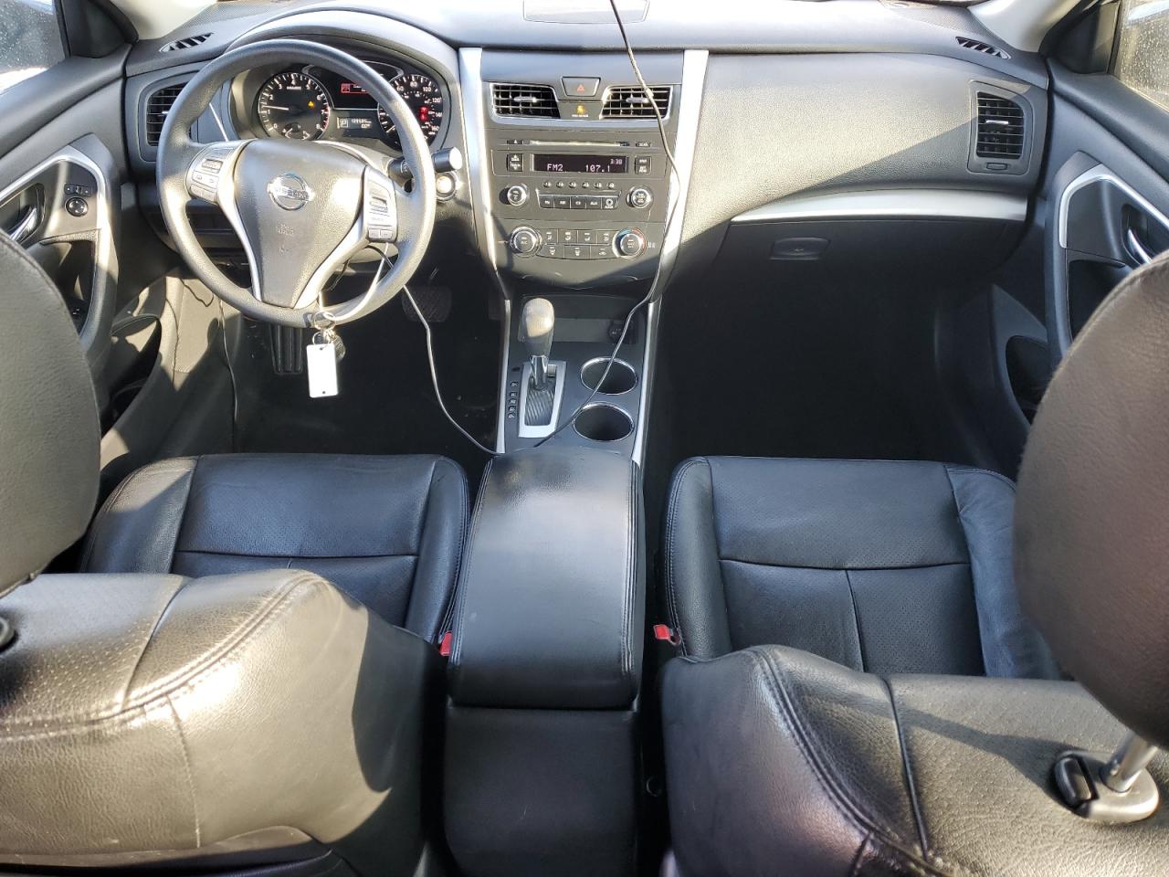 2015 Nissan Altima - Image 8