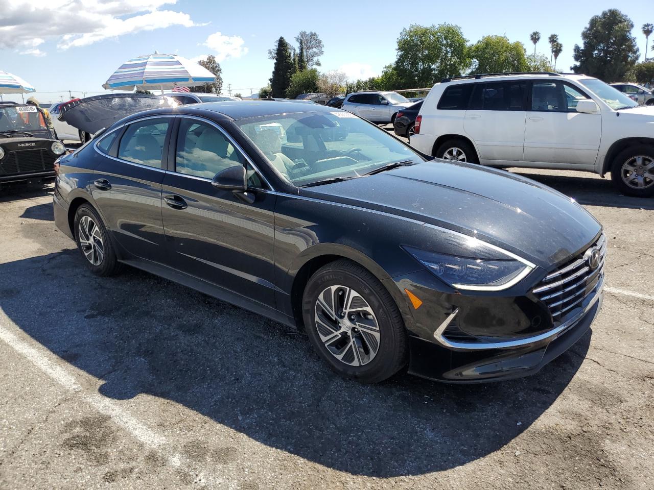 2023 Hyundai Sonata - Image 4