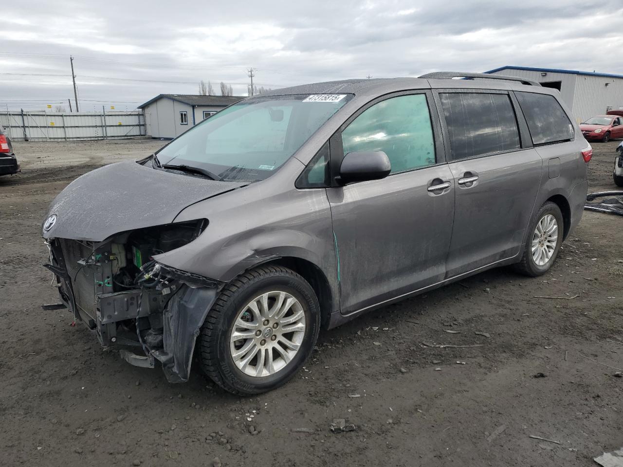 2017 Toyota Sienna - Image 1