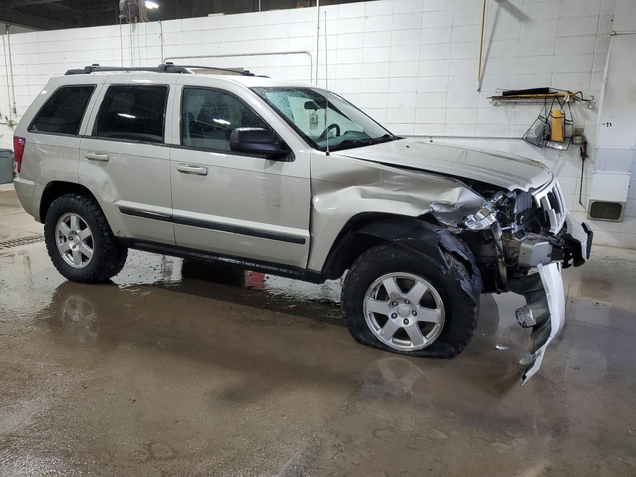 2009 Jeep Grand Cherokee - Image 4