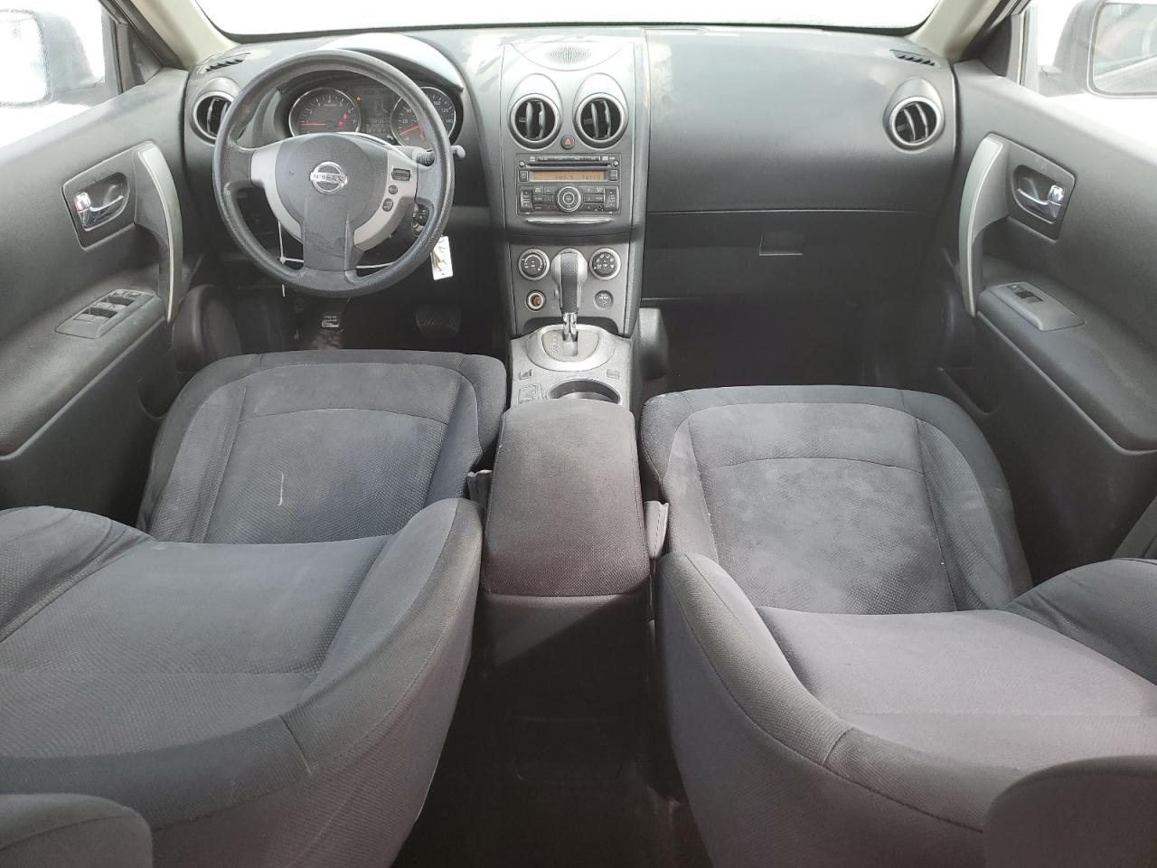 2012 Nissan Rogue - Image 8