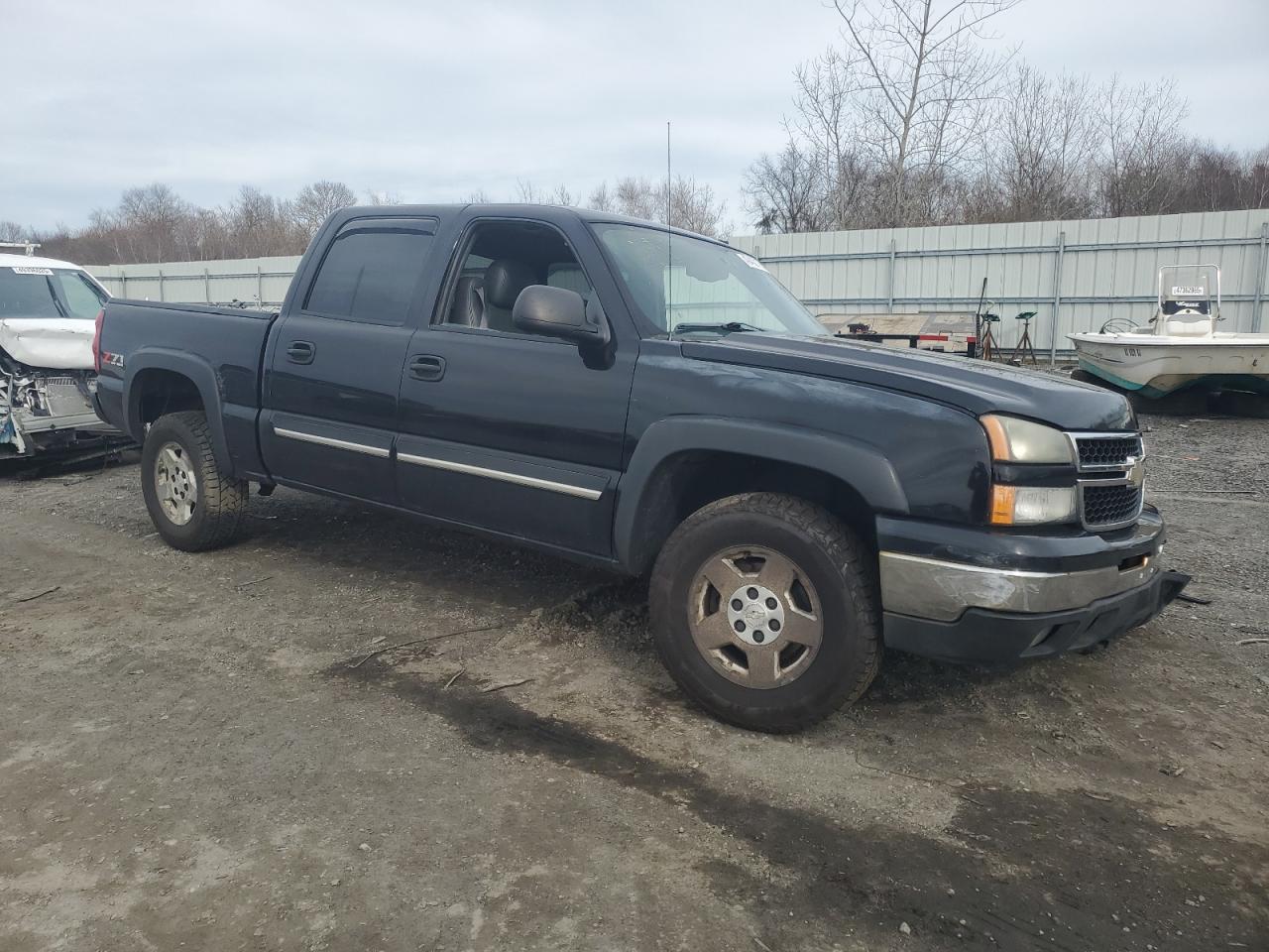 2006 Chevrolet Silverado - Image 4