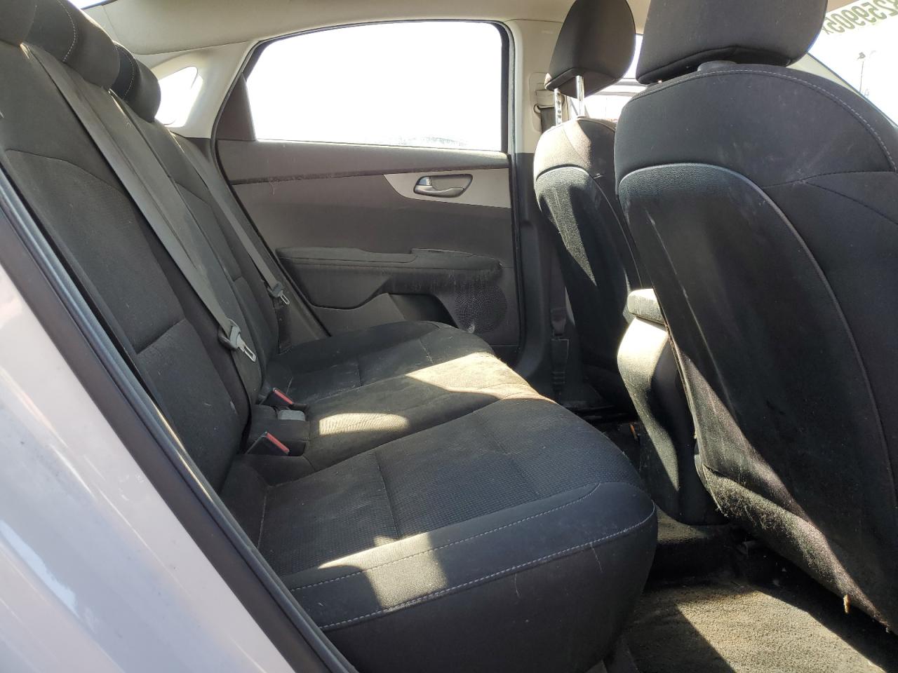 2021 Kia Forte - Image 10