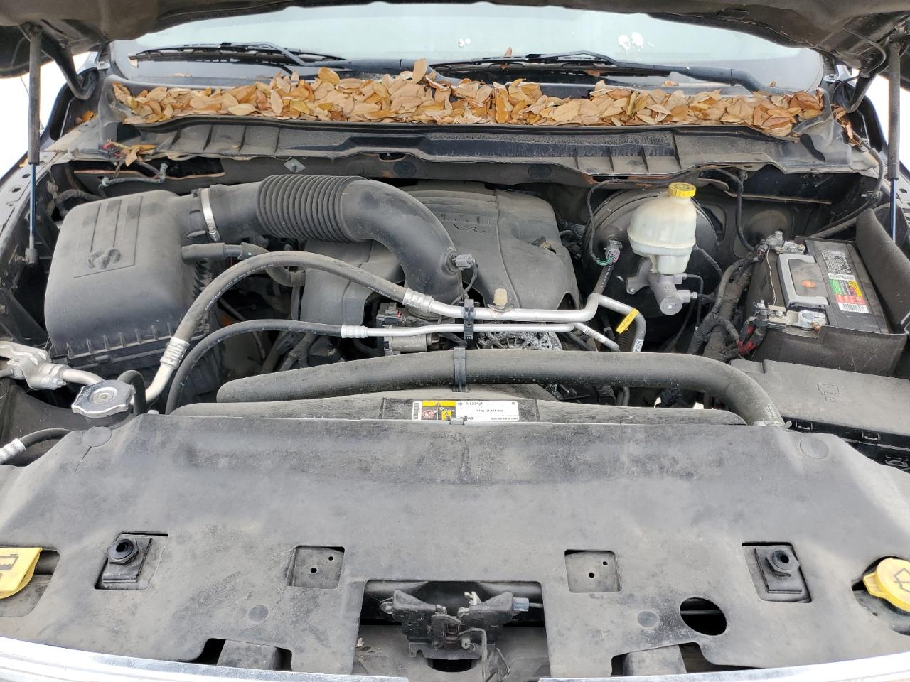 2014 RAM 1500 - Image 11