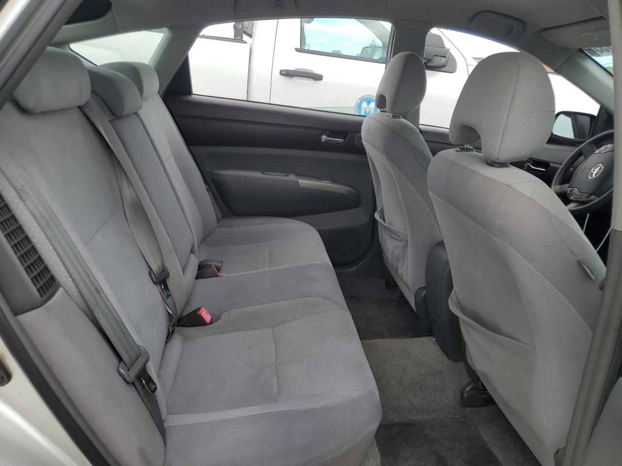 2005 Toyota Prius - Image 10