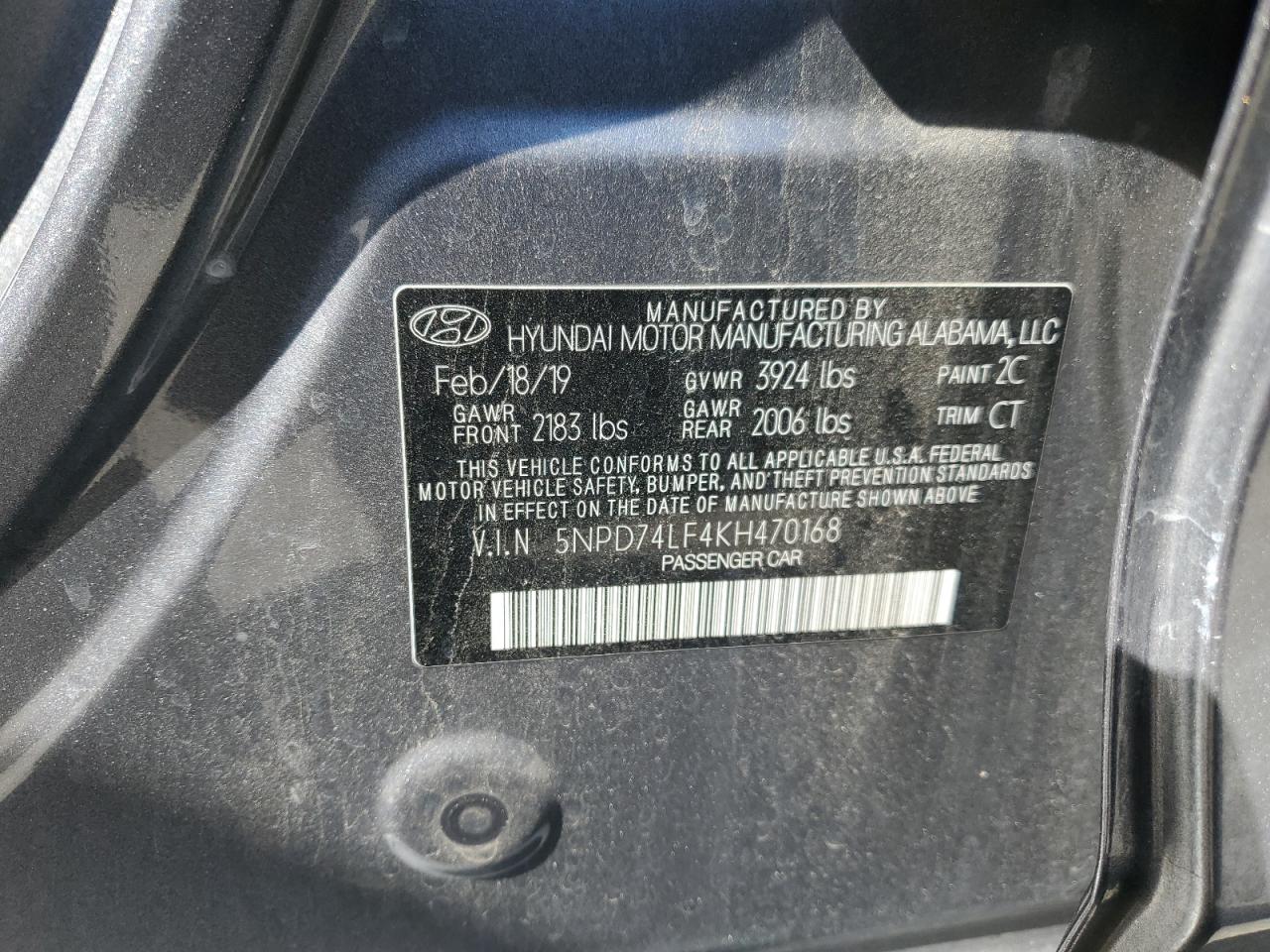 2019 Hyundai Elantra - Image 12