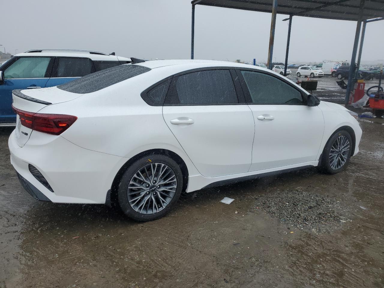 2023 Kia Forte - Image 3