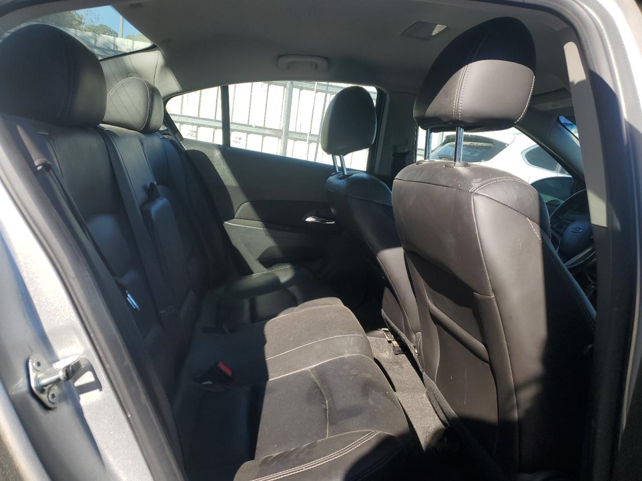 2013 Chevrolet Cruze - Image 10