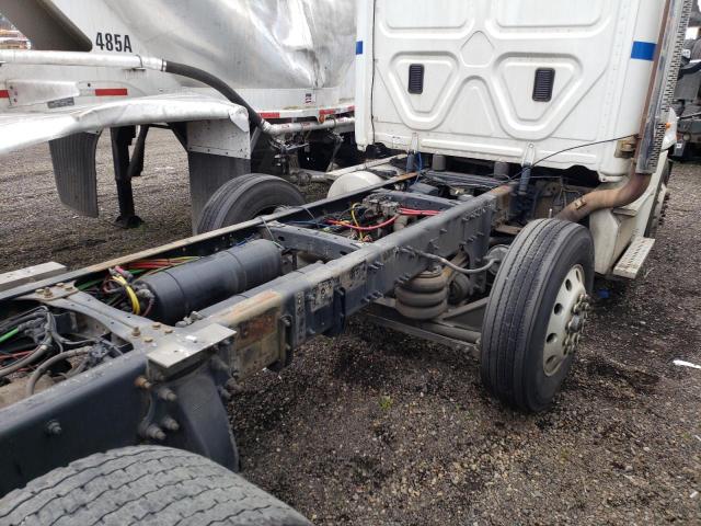 2016 FREIGHTLINER CASCADIA TRUCK CAB AND CHASSIS