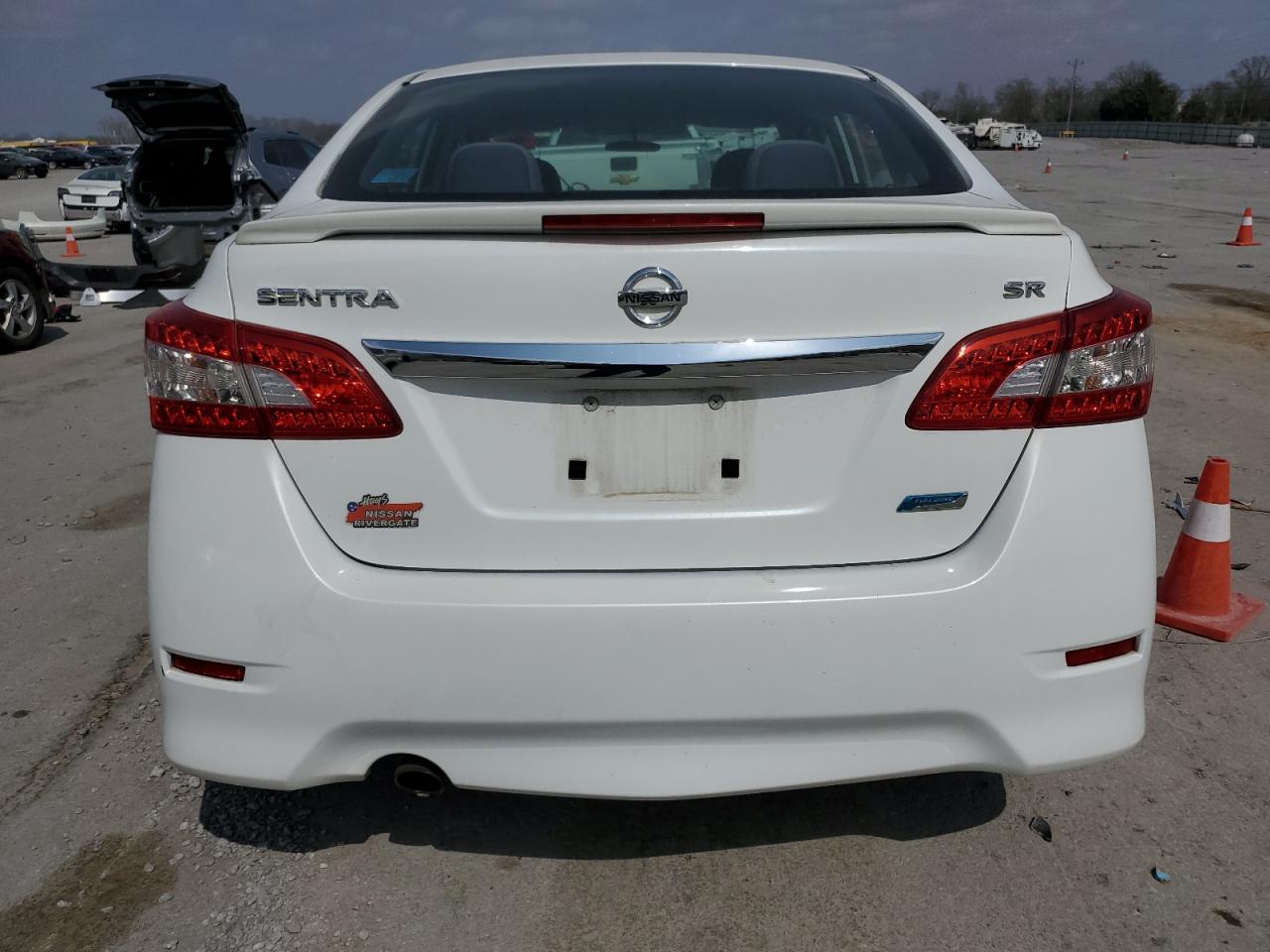 2014 Nissan Sentra - Image 6
