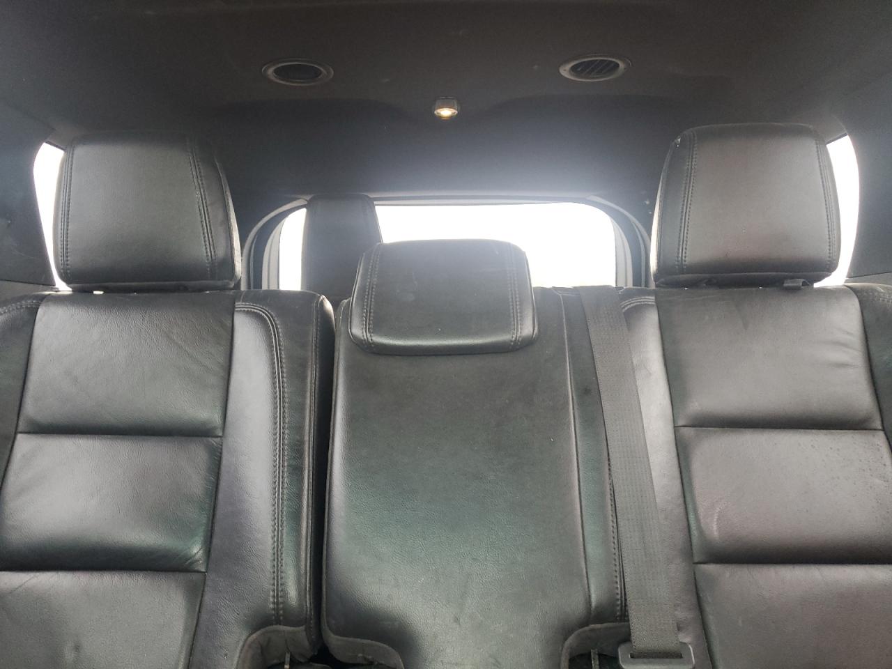 2011 Ford Explorer - Image 10