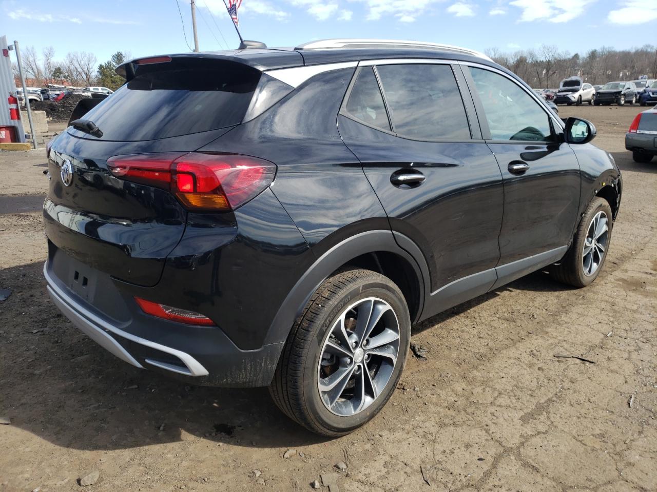 2022 Buick Encore - Image 3