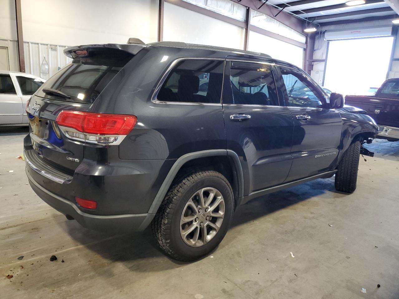 2014 Jeep Grand Cherokee - Image 3
