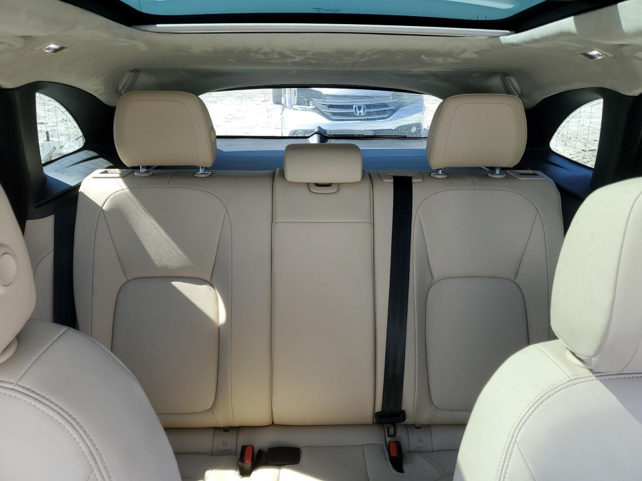 2020 Jaguar F-Pace - Image 10