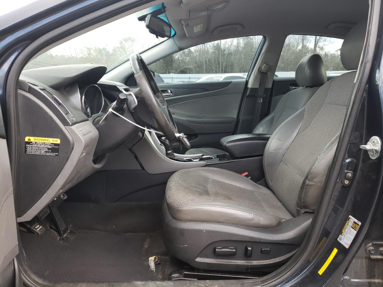 2012 Hyundai Sonata - Image 7