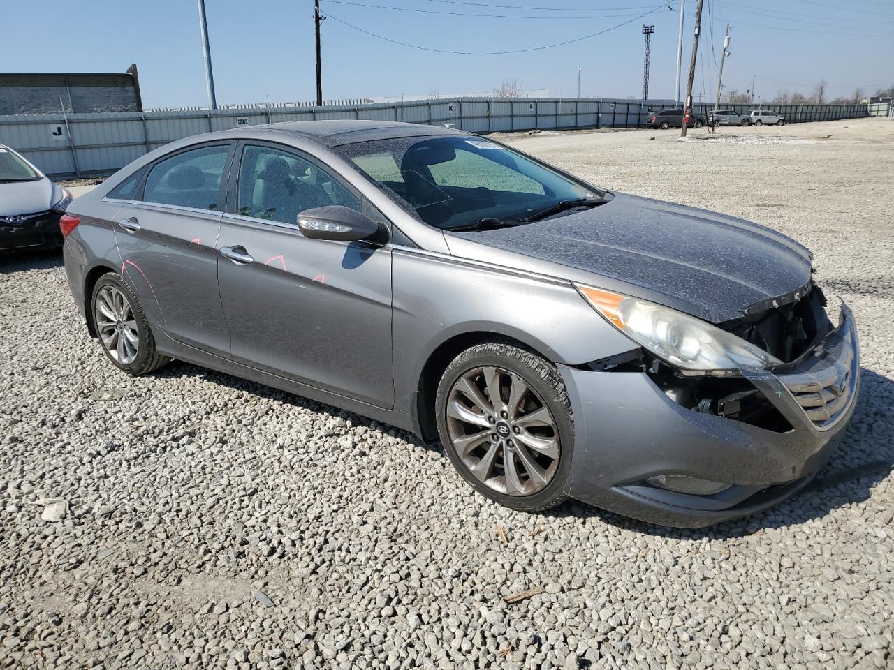 2012 Hyundai Sonata - Image 4
