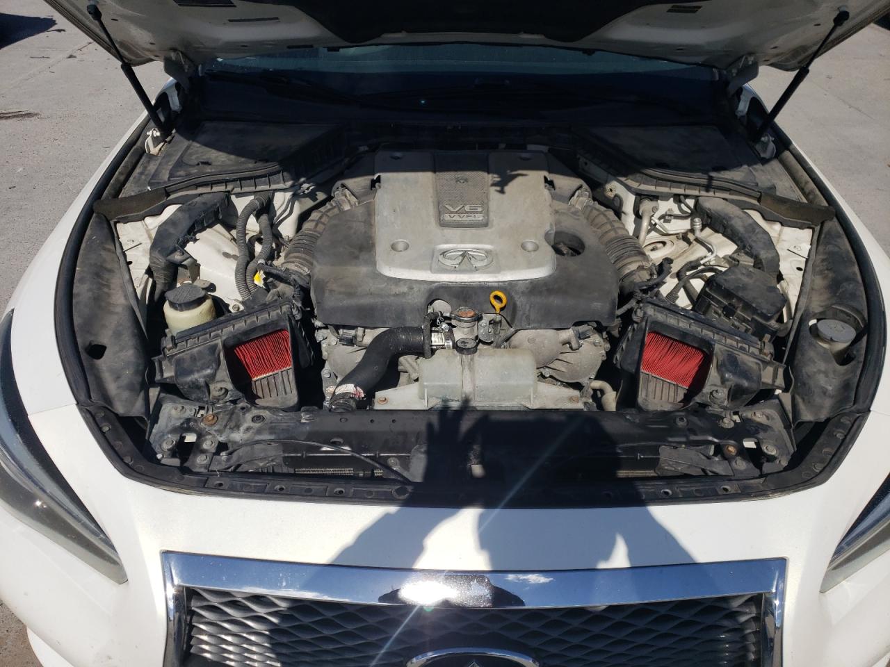 2015 Infiniti Q50 - Image 11