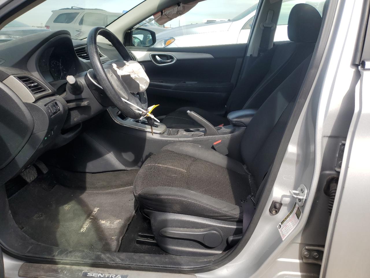 2014 Nissan Sentra - Image 7