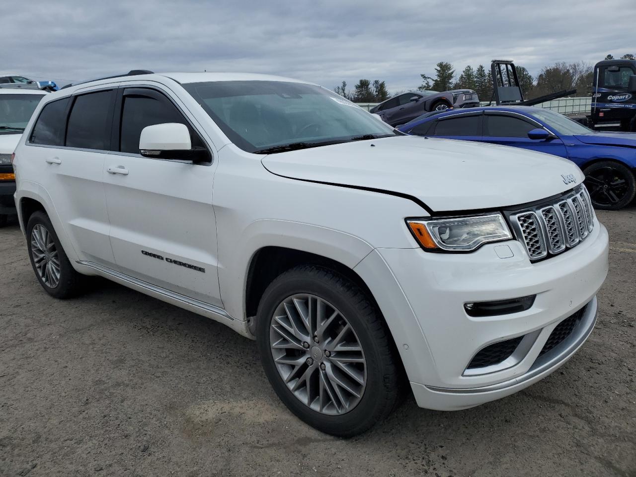 2018 Jeep Grand Cherokee - Image 4