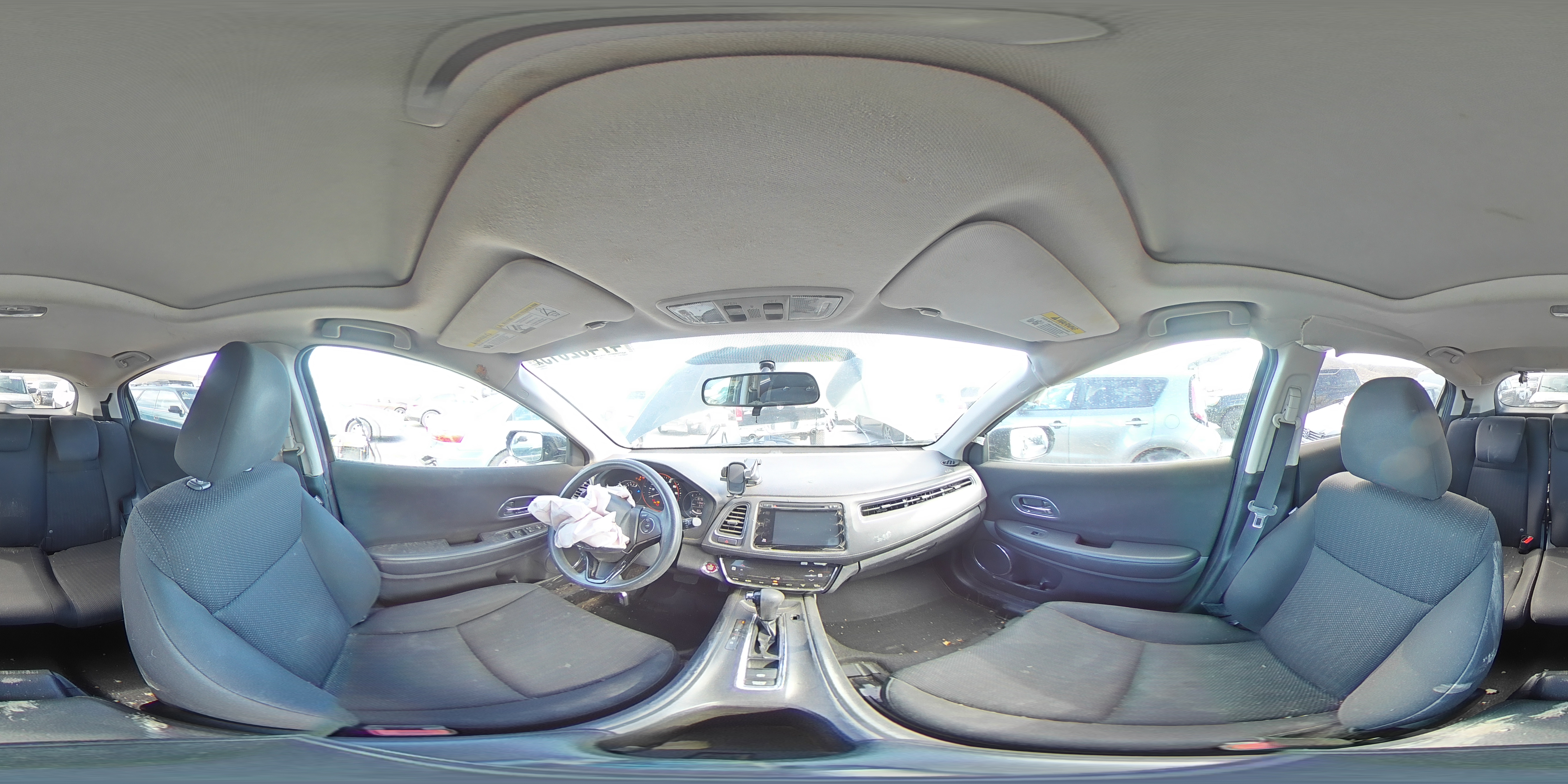 2016 Honda HR-V - Image 13