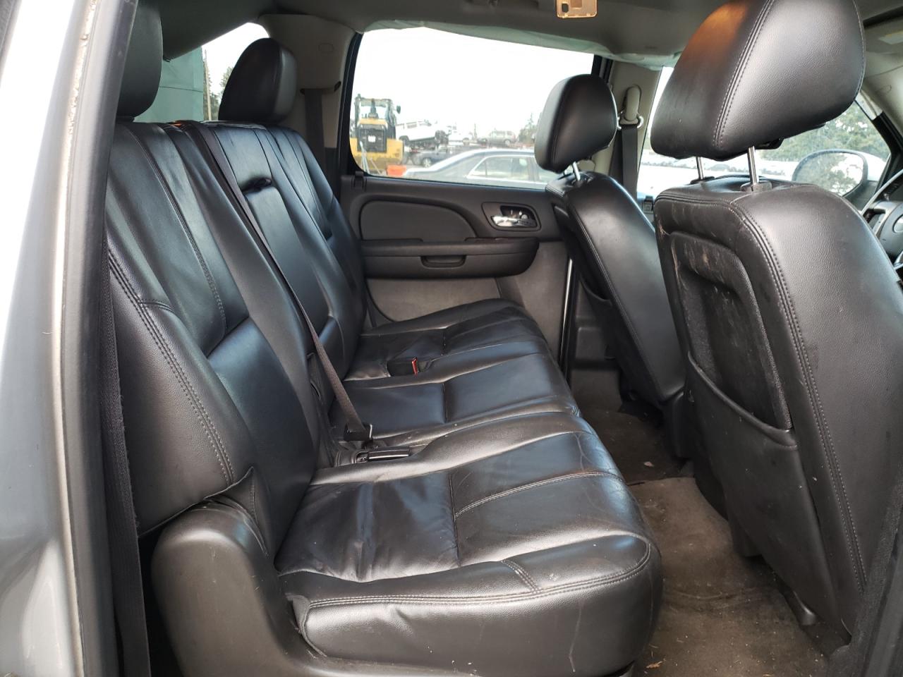 2014 GMC Yukon - Image 11
