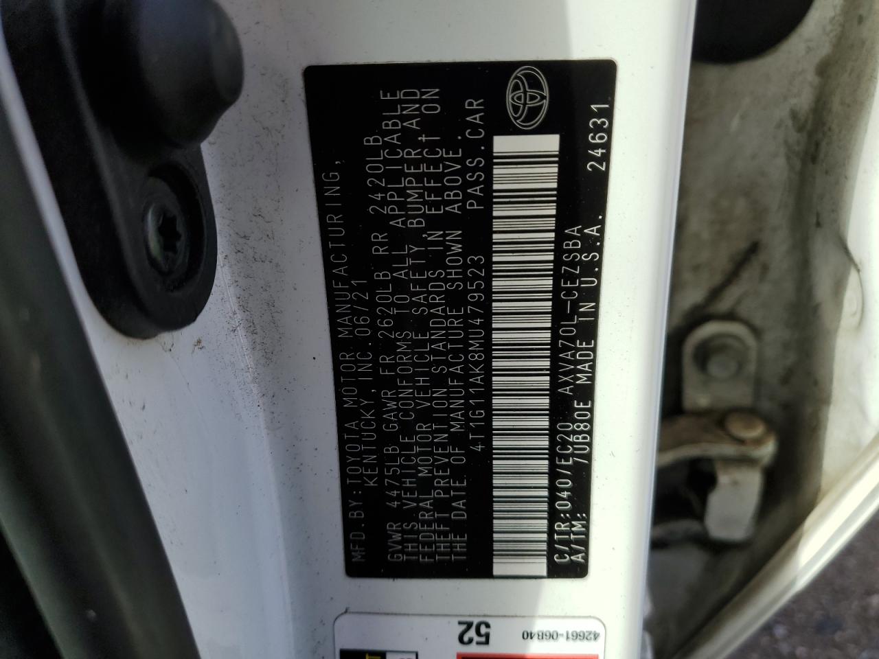 2021 Toyota Camry - Image 12
