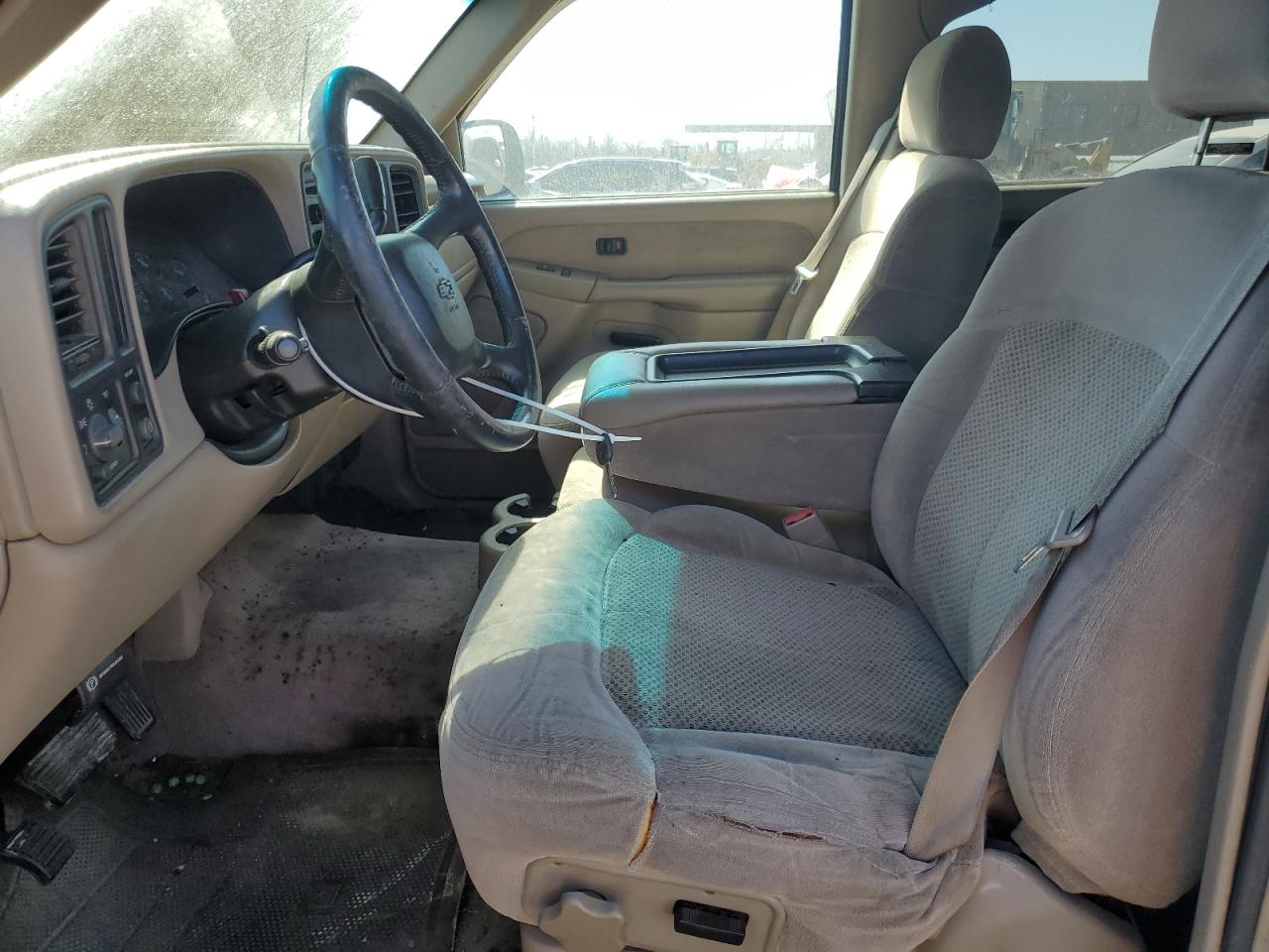 2002 Chevrolet Silverado - Image 7