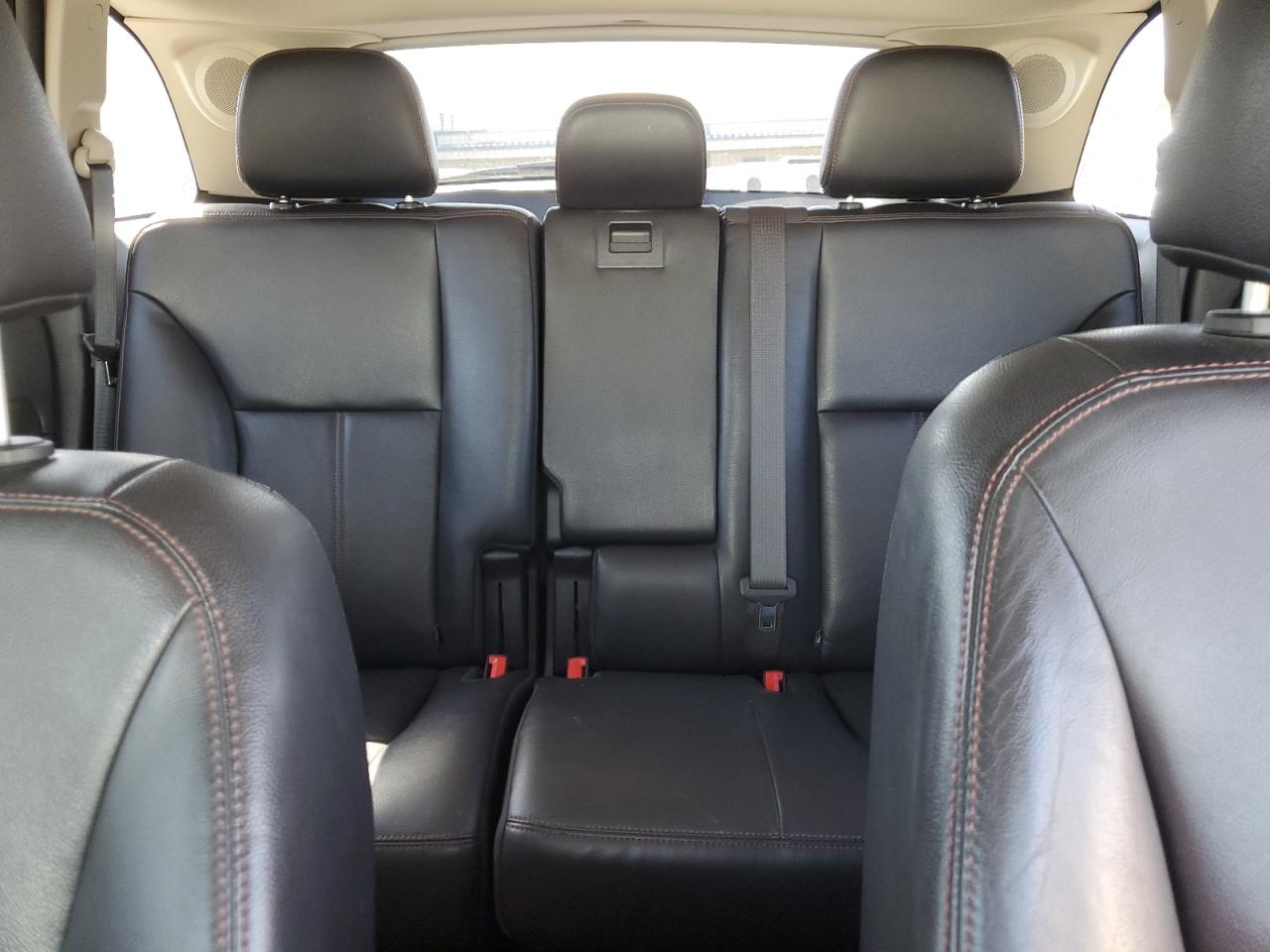 2011 Ford Edge - Image 10